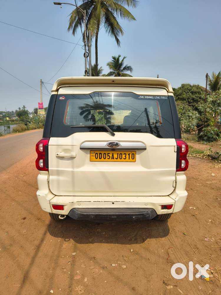 Mahindra Scorpio 2.2 S7 7 Str, 2018, Diesel