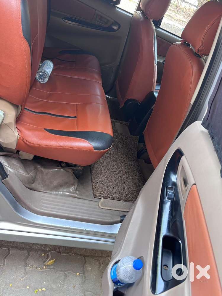 Toyota Innova 2.5 G (diesel) 8 Seater, 2016, Diesel