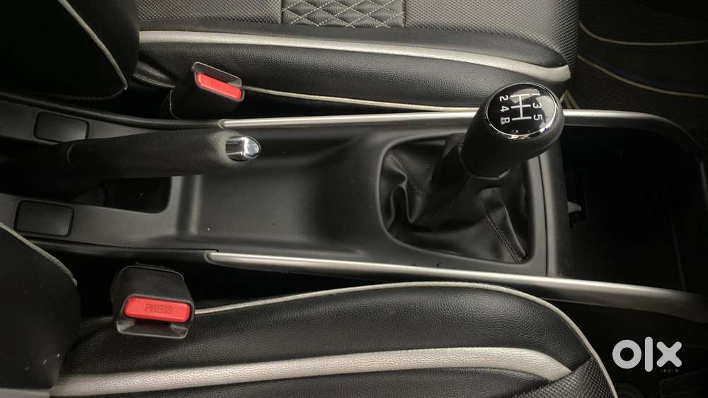 Maruti Suzuki Baleno 1.2 Delta, 2017, Petrol
