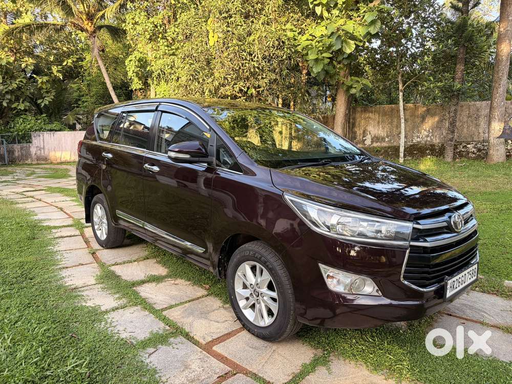 Toyota Innova Crysta 2.4 Gx Mt, 2016, Diesel
