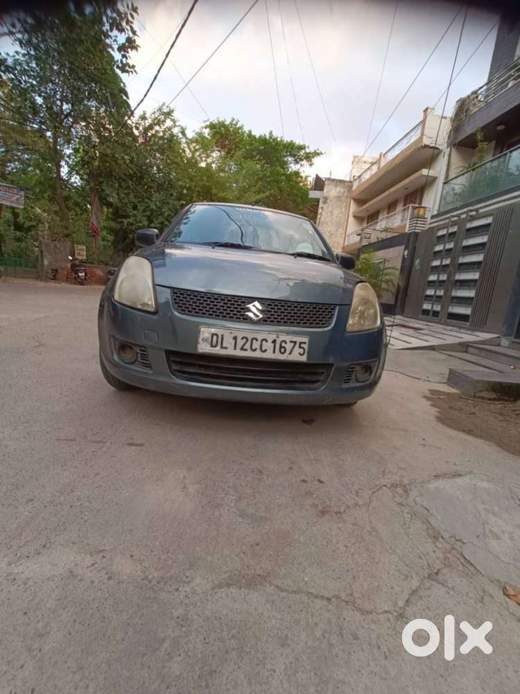 Maruti Suzuki Swift (2011- Petrol) 77k Km (naveen Shahdara-east Delhi)