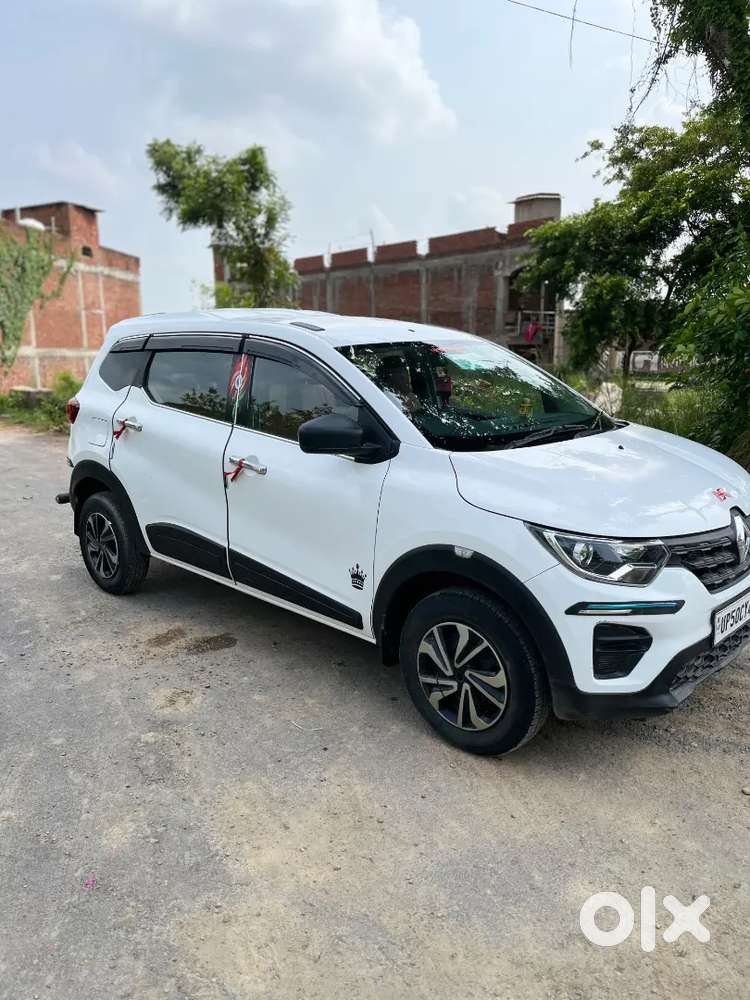 Renault Triber 1.0 Rxe 2024 Petrol