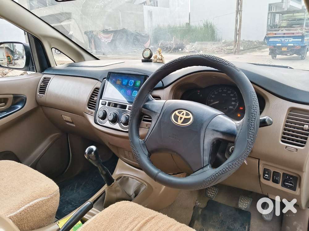Toyota Innova 2.5 G (diesel) 7 Seater, 2015, Diesel