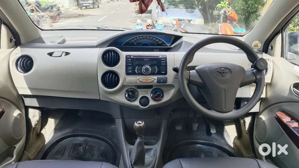 Toyota Etios Liva 2014
