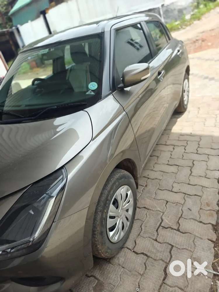 Maruti Suzuki Swift 2024 Vxi Ags