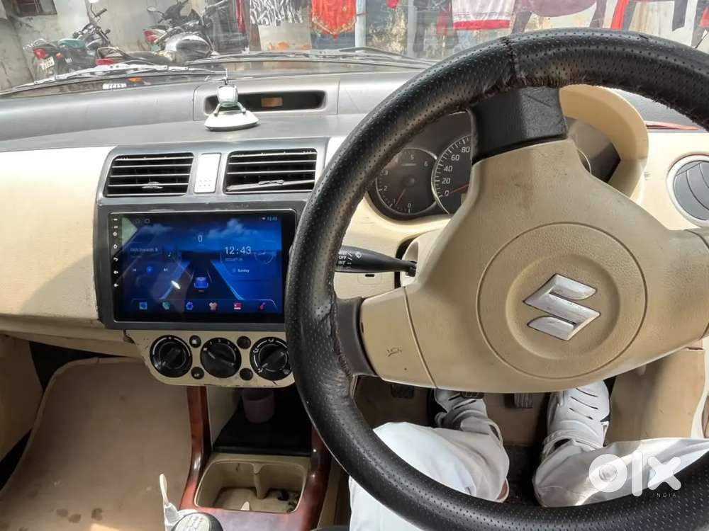 Swift Maruti Suzuki Ddis 2009
