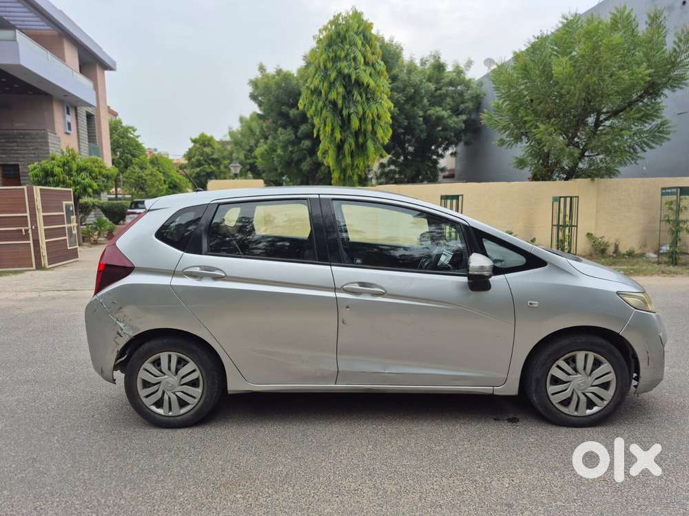 Honda Jazz Sv Mt I-dtec, 2015, Petrol
