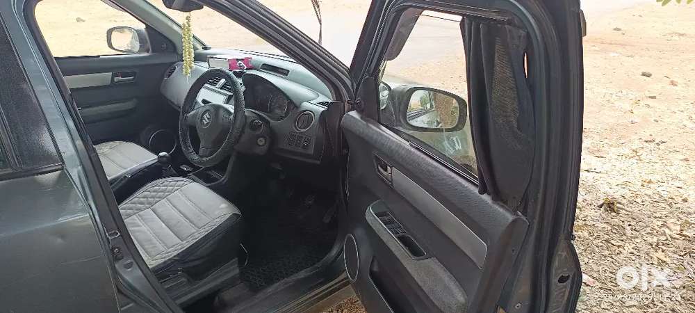 Maruti Suzuki Swift Dzire 2010 Diesel 102000 Km Driven