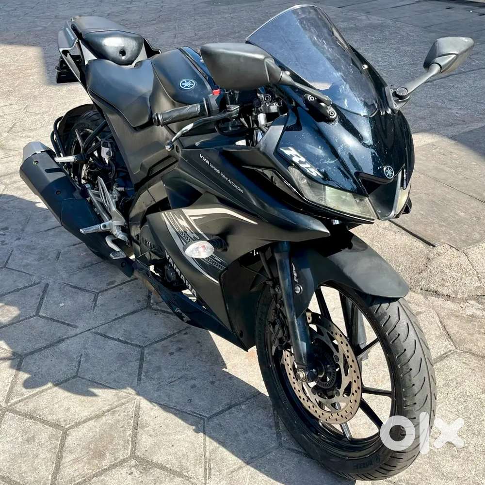 EMI facility on Yamaha R15 v3 ABS at ZAK Motors Motorcycles - Main Image