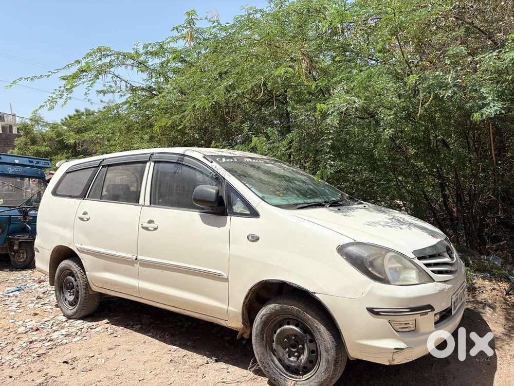 Toyota Innova 2008 Diesel Well Maintained