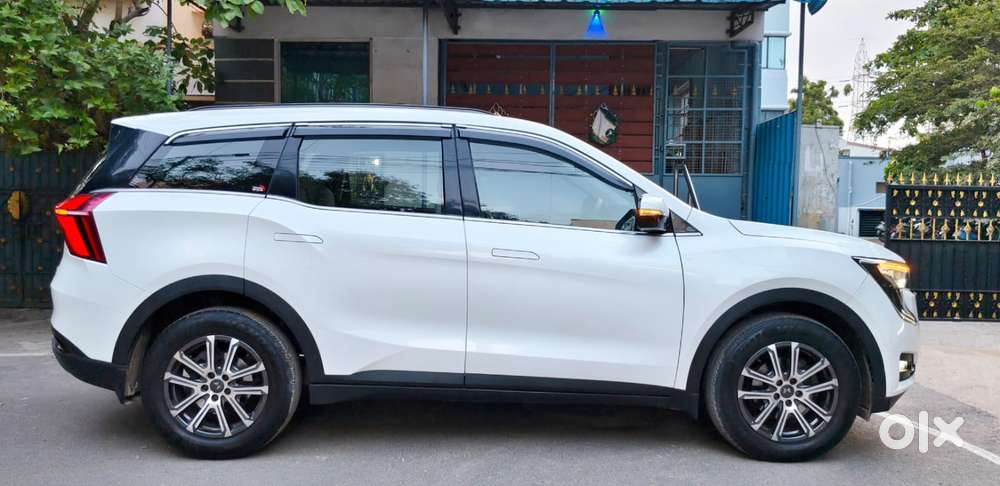 Mahindra Xuv700 2.2 Ax 7 Diesel At Luxury Pack Str, 2023, Diesel