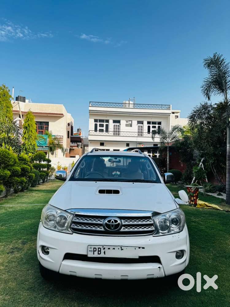 Toyota Fortuner Diesel 2010