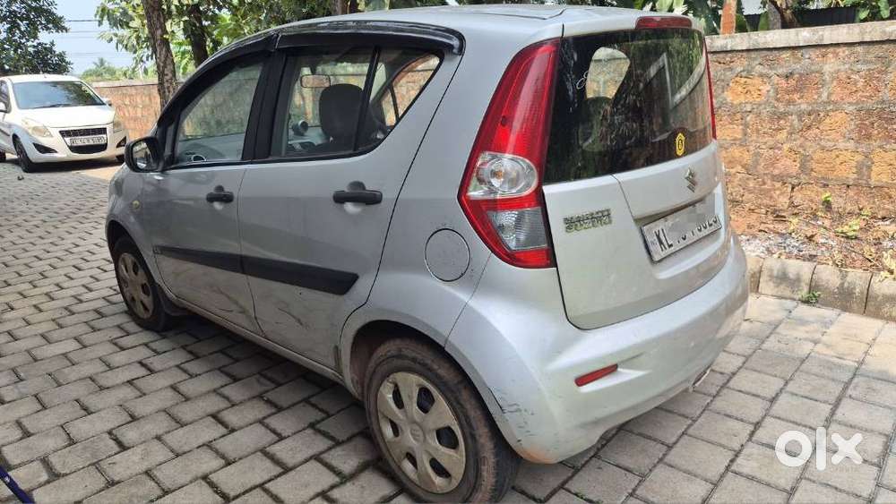 Maruti Suzuki Ritz Vxi, 2012, Petrol