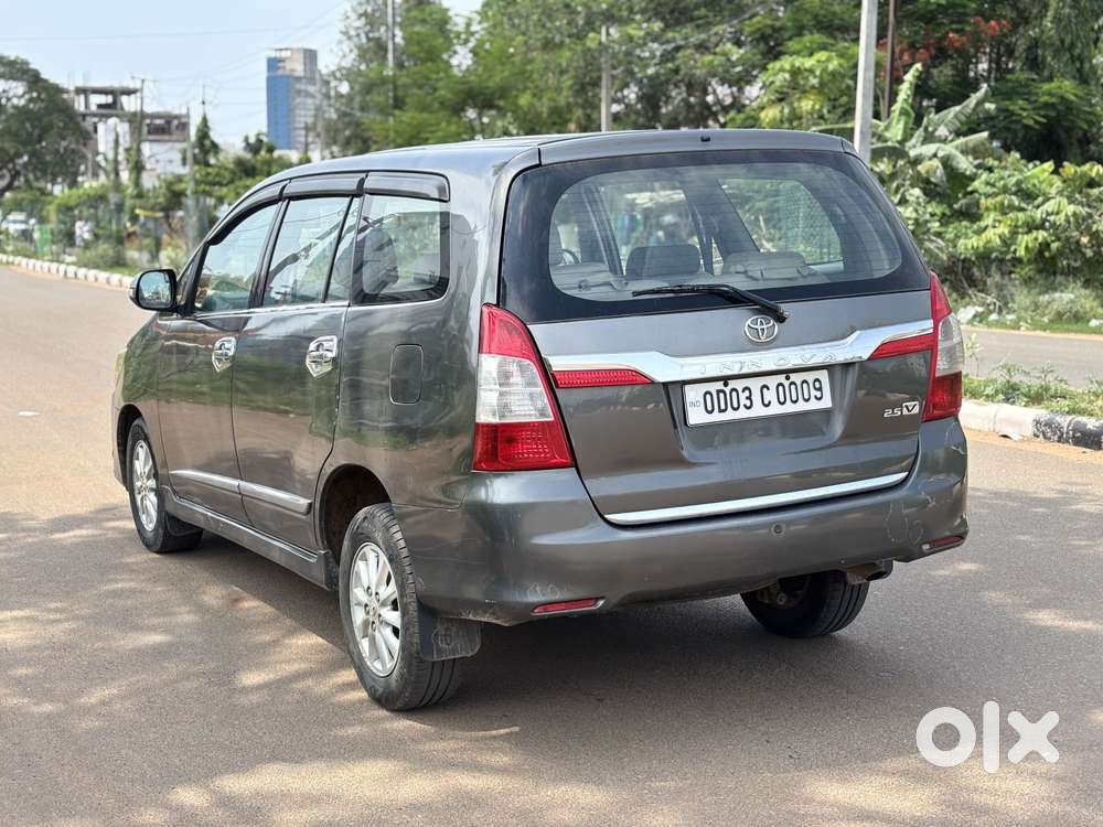 Toyota Innova 2.5 Vx 8 Str, 2014, Diesel