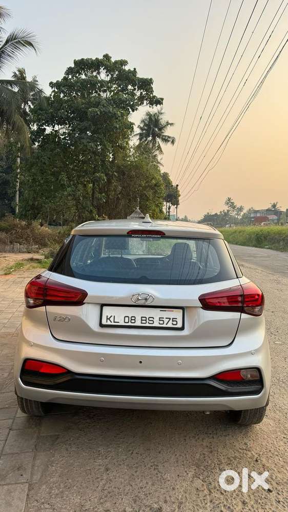 Hyundai I20 1.4 Magna At, 2018, Petrol