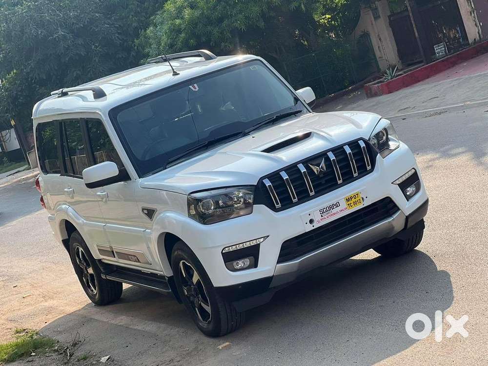 Mahindra Scorpio Classic 2023 Diesel 35000 Km Driven