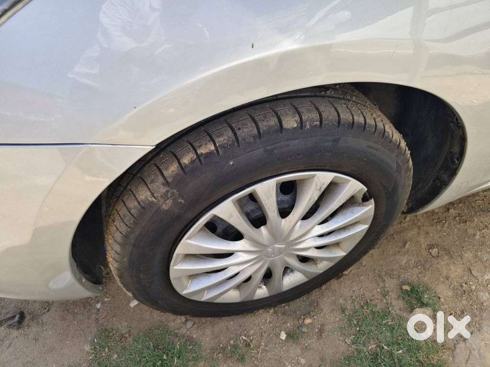 Maruti Suzuki Ciaz 2014-2017 Vxi, 2014, Petrol