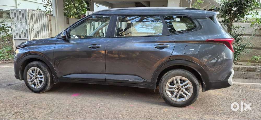 Kia Carens, Prestige, Diesel Manual - 28k Driven