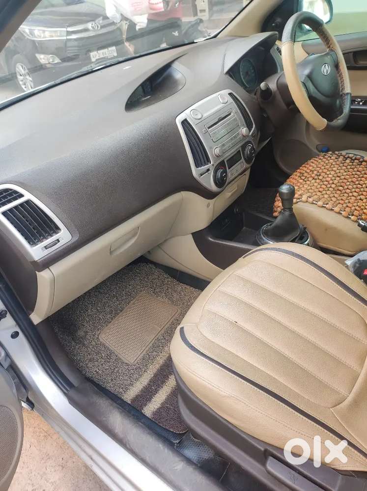 Hyundai I20 Magna 2011 Second Owner
