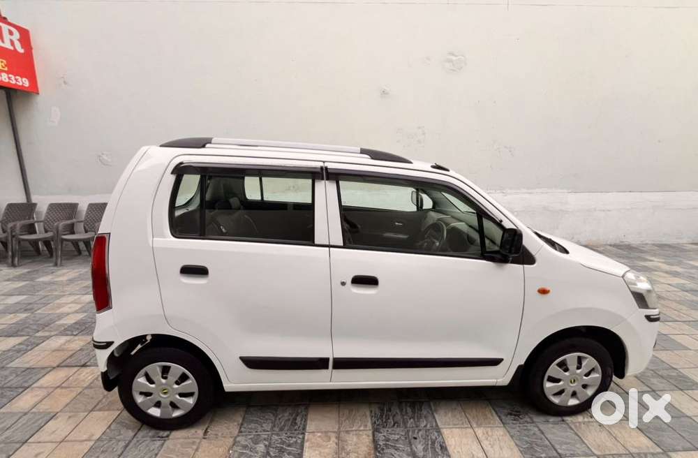 Maruti Suzuki Wagon R Lxi Bs Iv, 2012, Petrol