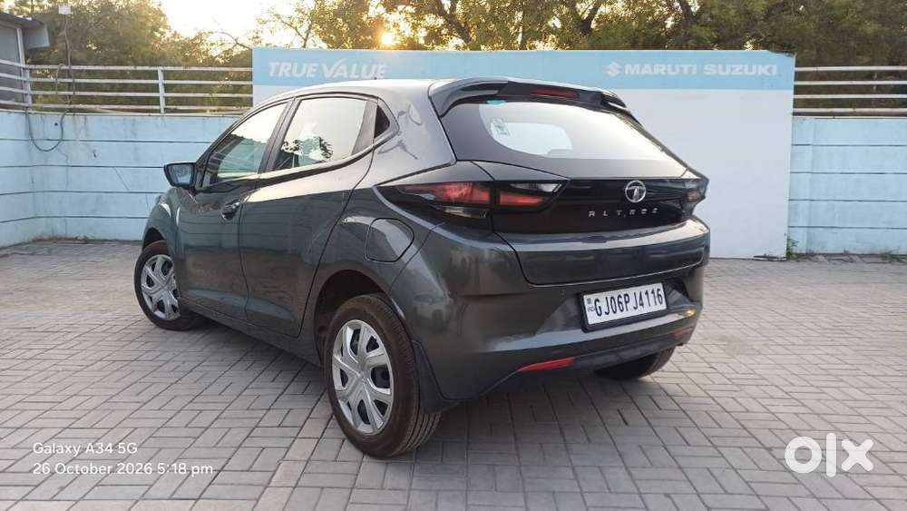 Tata Altroz 1.2 Xt, 2022, Petrol