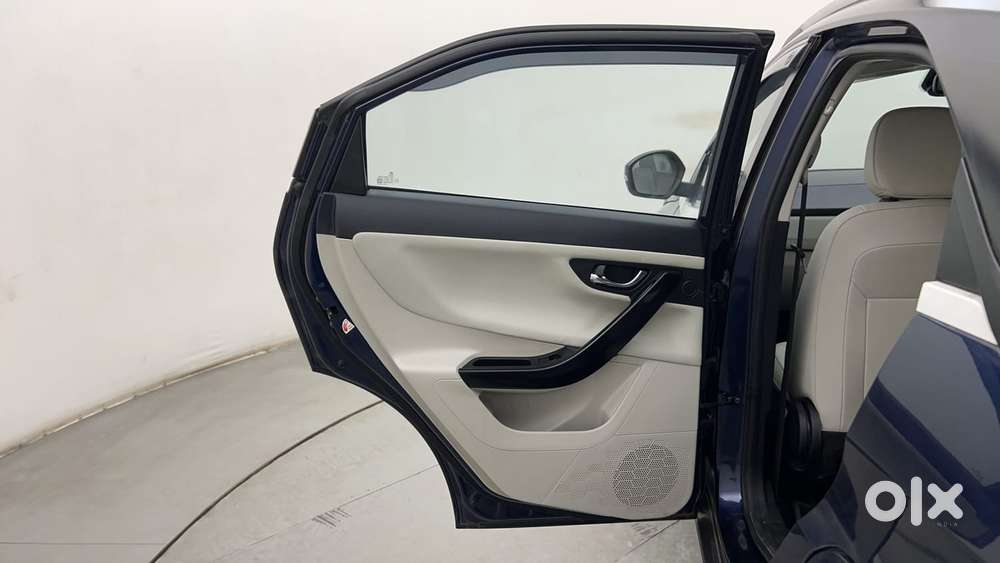 Tata Nexon Xz Plus Luxs, 2023, Petrol