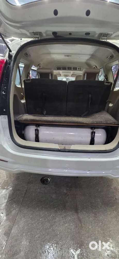 Maruti Suzuki Ertiga Vxi Cng, 2023, Cng & Hybrids