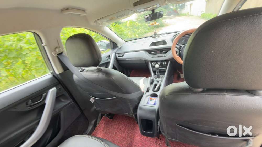 Tata Nexon Petrol 37400 Km Driven