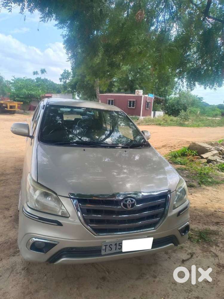 Toyota Innova 2.5 Z Diesel 7 Seater, 2015, Diesel