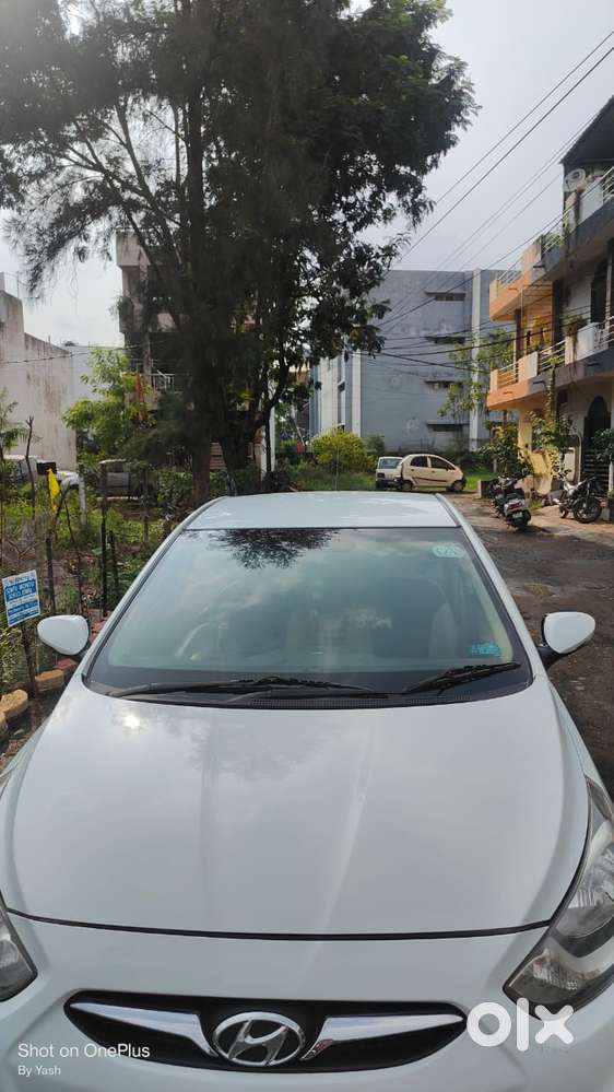 Hyundai Verna Fluidic 1.6 Vtvt Sx, 2012, Petrol