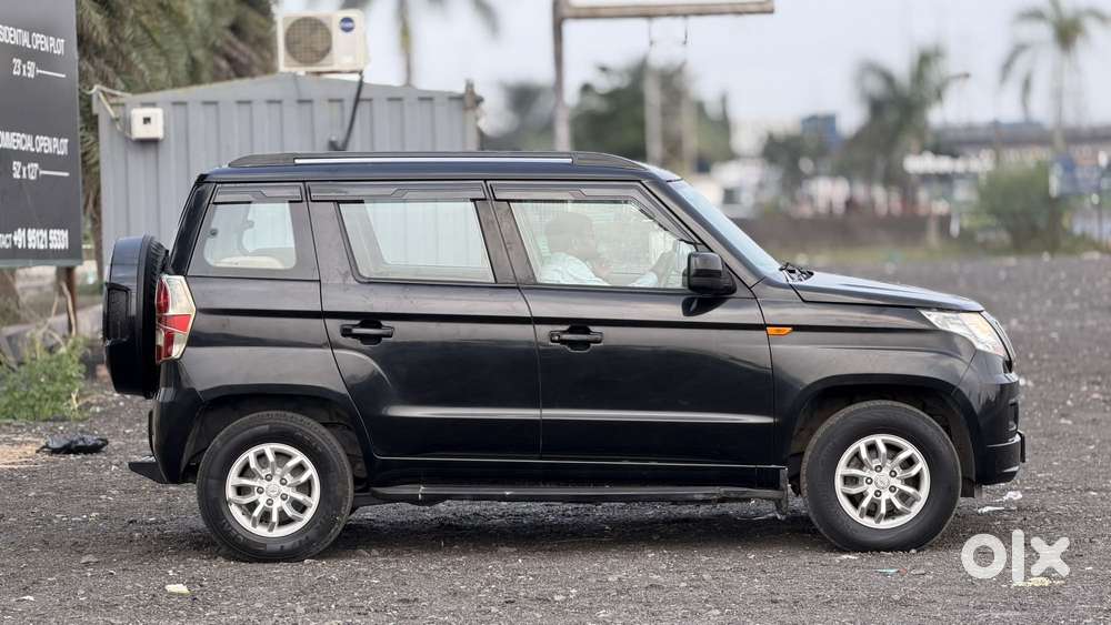 Mahindra Tuv 300 T8 Amt, 2018, Diesel