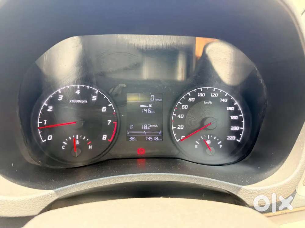 Hyundai Verna 2022 Petrol Well Maintained
