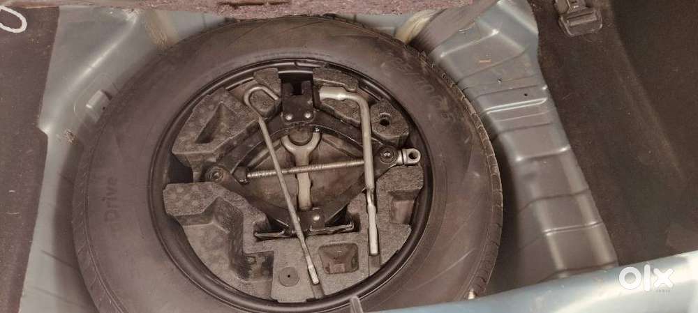 Tata Punch 1.2 Revotron Creative Dual Tone, 2022, Petrol