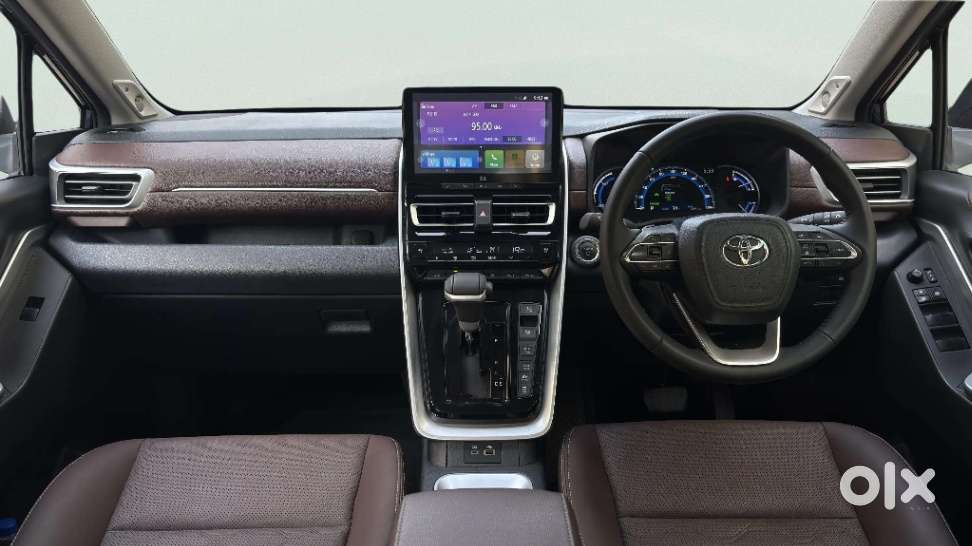 Toyota Innova Hycross 2.0 Zx (o) Hybrid 7 Str, 2025, Petrol