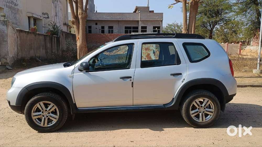 Reliable Explorer: 2013 Renault Duster 85 Ps (silver)