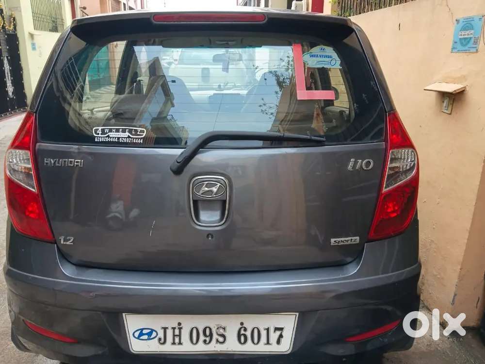 Hyundai I10 Sportz 2012