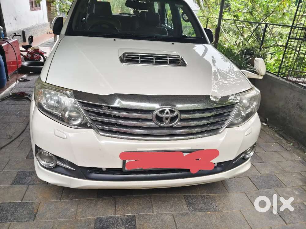 Toyota Fortuner 3.0 2014