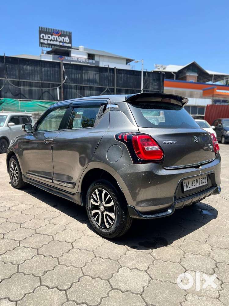 Maruti Suzuki Swift 1.2 Vxi (o), 2022, Petrol