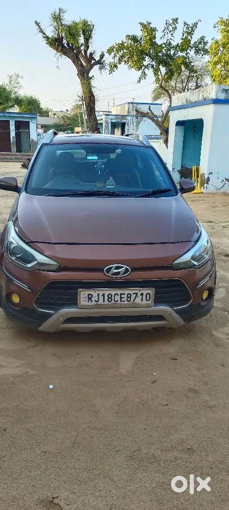 चारों टायर नए