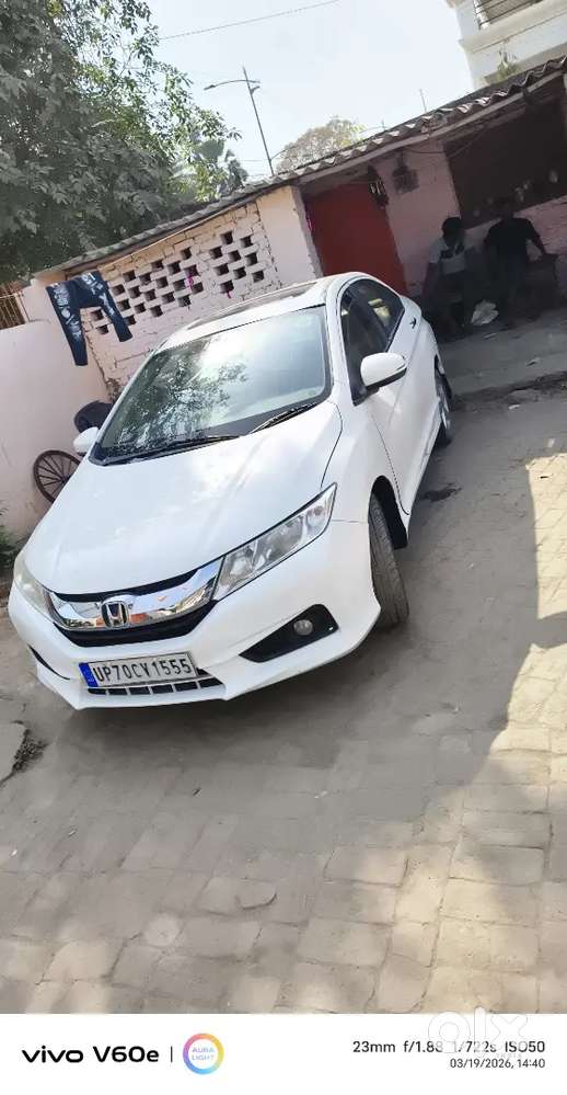 Honda City Zx 2015 Diesel 750000 Km Driven