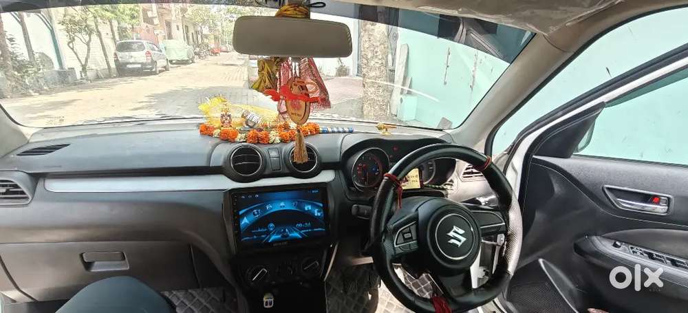 Okay Condition Mein Service Bhi Abhi Karvai Hai  New Tyre Hai