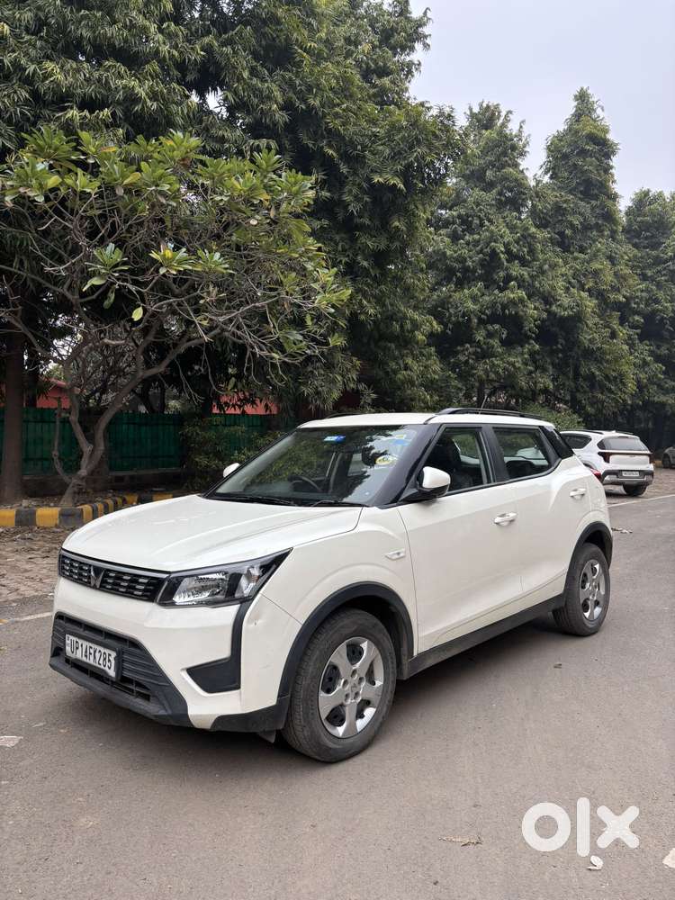 Mahindra Xuv300 W6, 2023, Petrol