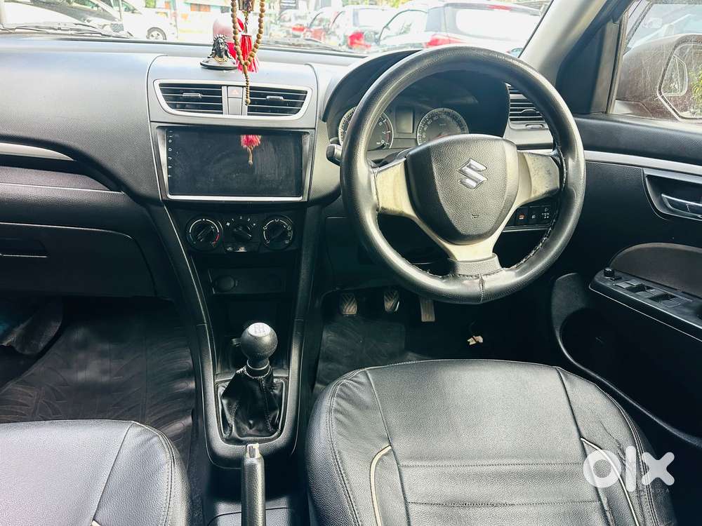 Maruti Suzuki Swift Vxi + Manual, 2015, Petrol