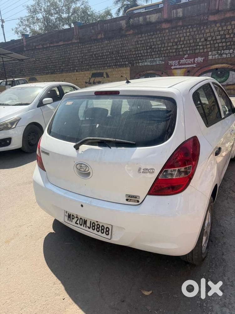 Hyundai I20 2010 Petrol Well Maintained With Vip Number 8888 For 2l