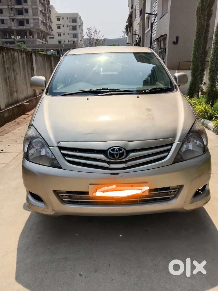 Toyota Innova 2008 Diesel 226000 Km Driven