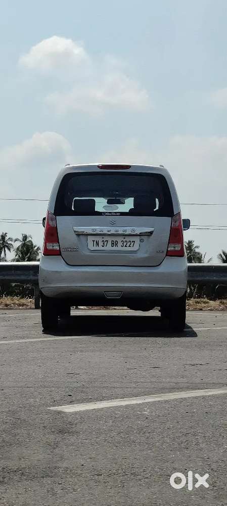 Maruti Suzuki Wagnor 2011 Petrol Well Maintained