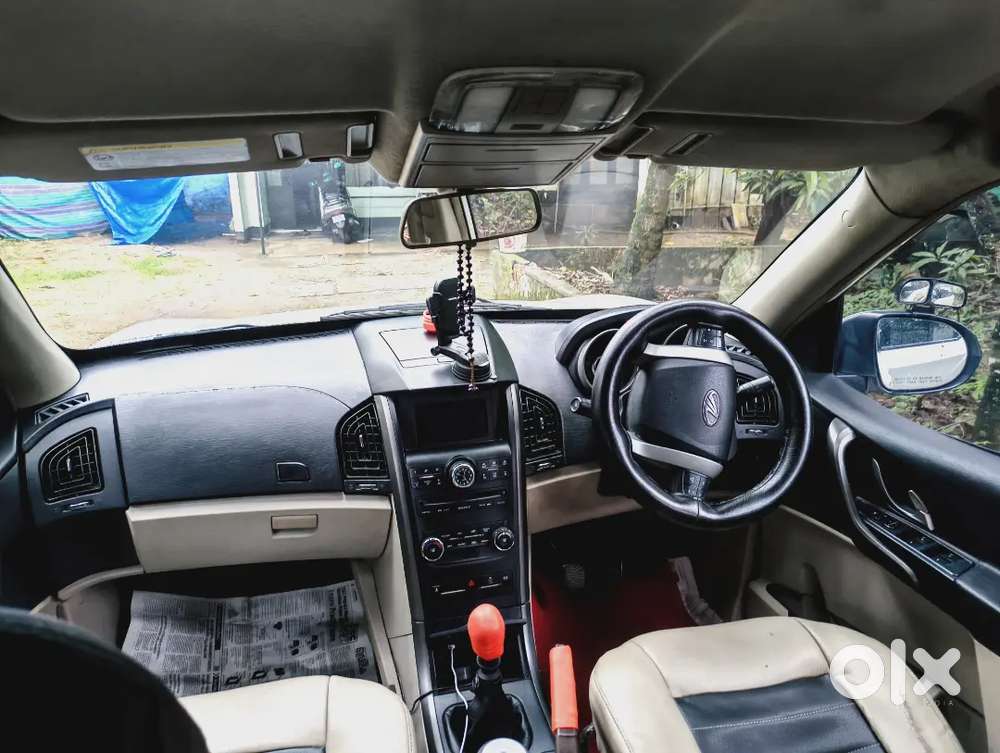 Mahindra Xuv500 2.2 W6 Diesel 2015