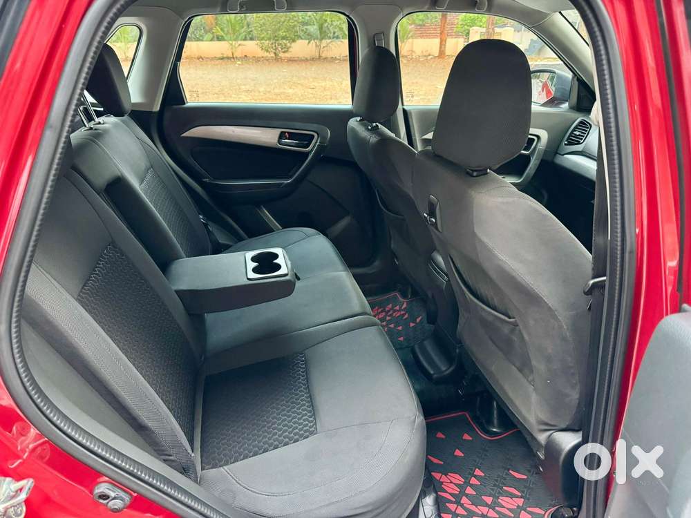 Maruti Suzuki Vitara Brezza Zdi+ Dual Tone Mt, 2017, Diesel