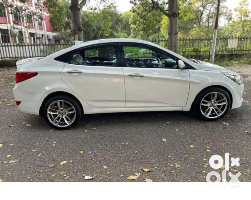 Hyundai Verna 2016 Diesel 104000 Km Driven