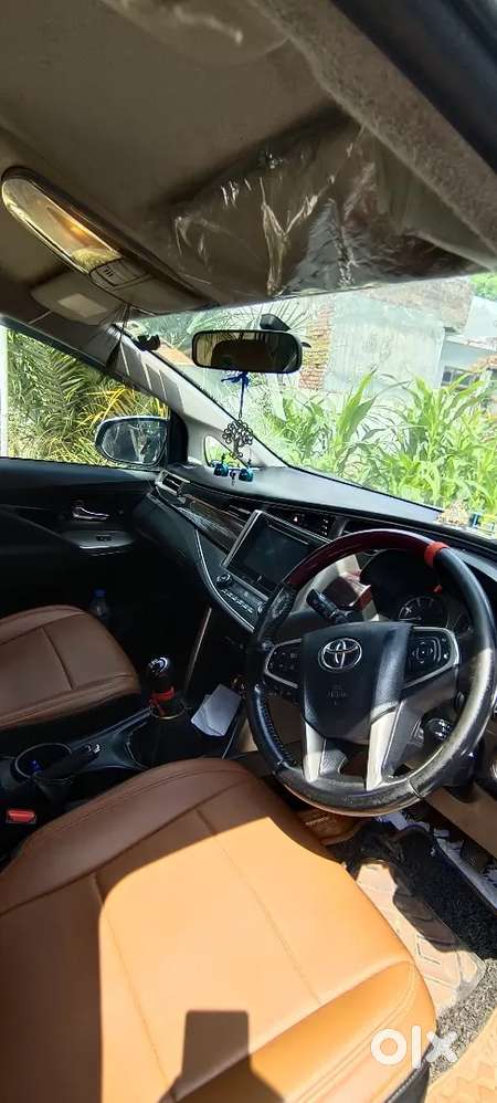 Toyota Innova Crysta Diesel 2016